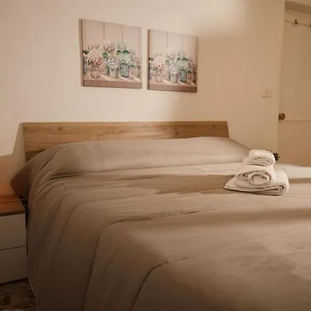 Two-Room Apt. Under The Aqueduct'S Arch In Pigneto Rome Exterior photo