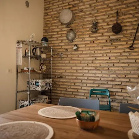 Two-Room Apt. Under The Aqueduct'S Arch In Pigneto Rome Exterior photo